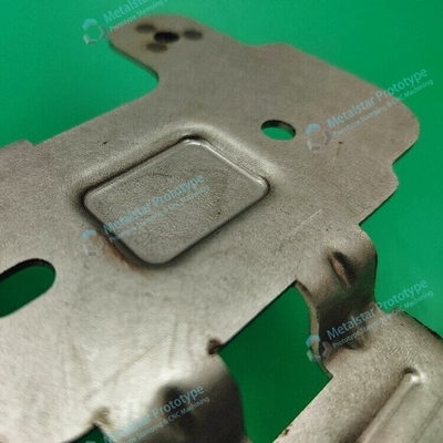 2.0mm SPFH590 অটোমোবাইলের জন্য ব্যবহৃত কাস্টম শীট মেটাল তৈরি